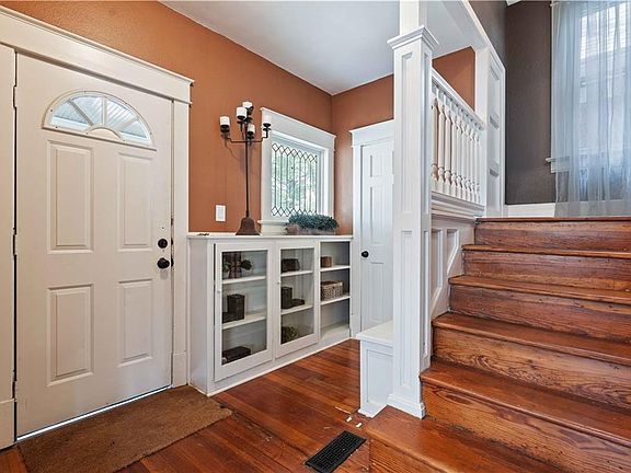 4th image of 1702 Lake Ave