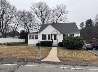 600 Hildreth St, Dracut, MA 01826