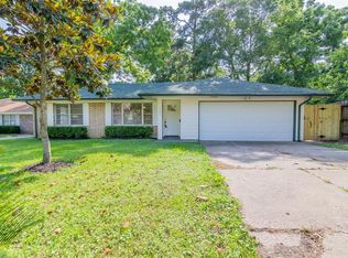 1405 N Roberson St, Conroe, TX 77301