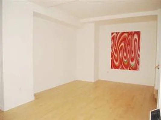 Sold by Douglas Elliman | media 15