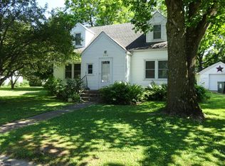 206 W Main St, Steamboat Rock, IA 50672