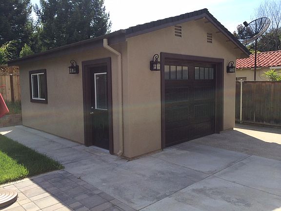 2nd image of 209 Caldwell Ave