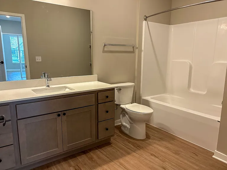 Level at Village Gardens — Photo 111