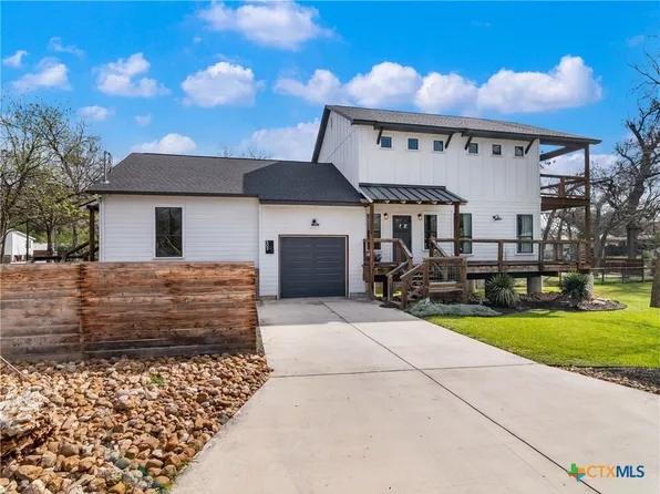 502 E Basel St, New Braunfels, TX 78130