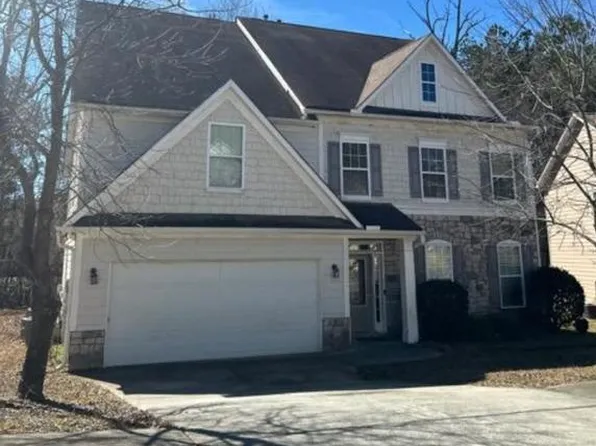 1933 Temple Park Dr, Loganville, GA 30052