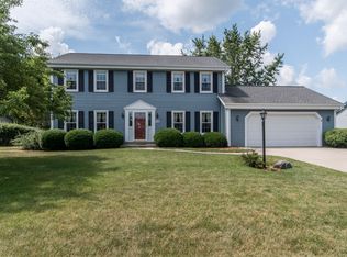N108W16393 Scarlet Dr, Germantown, WI 53022