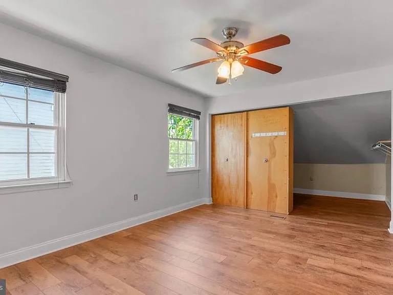 64 Hampton Gate Dr — Photo 12