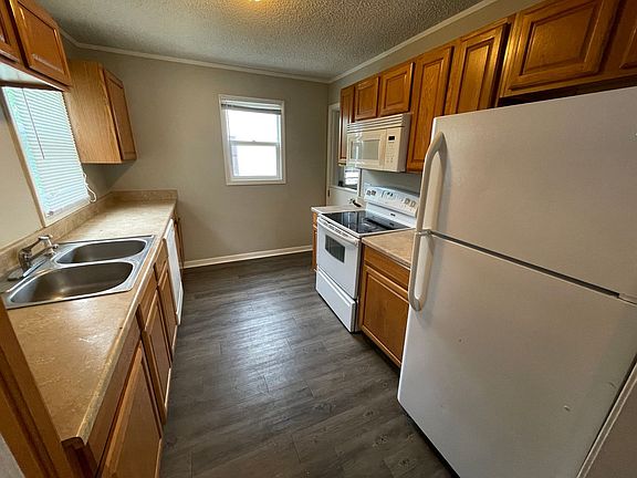 3rd image of 1400 S 25th St