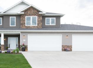 4271 Ponderosa Pl S, Fargo, ND 58104