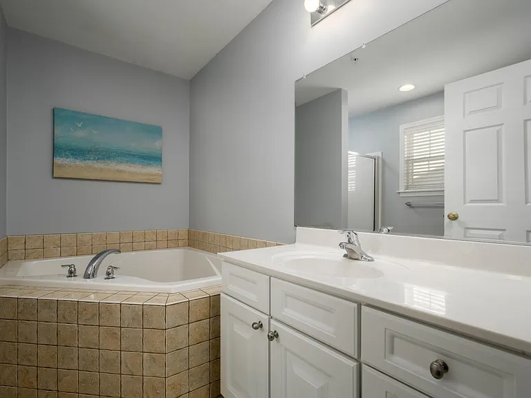 803 N Baltimore Ave #B — Photo 11