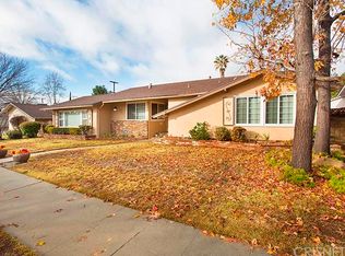 8485 Vassar Ave, Canoga Park, CA 91304
