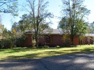 706 Woodhaven Dr, Hattiesburg, MS 39401