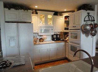 2882 Sunnybrook Rd, Mogadore, OH 44260