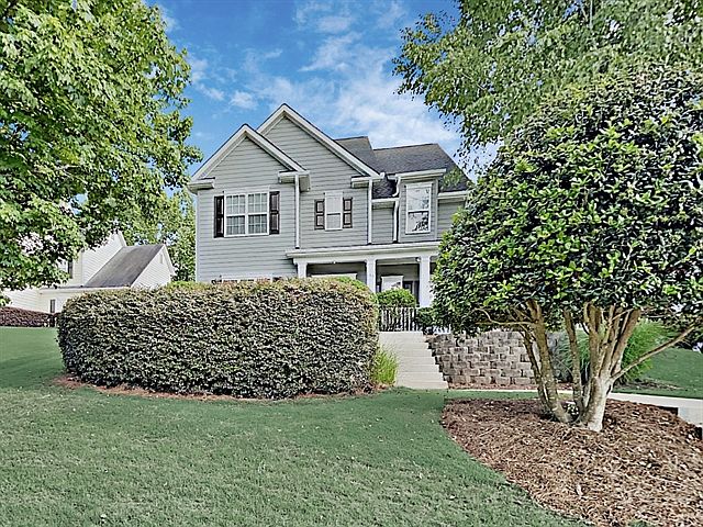 1st image of 46 Eastlake Lndg