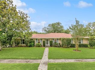 6100 Shetland Dr, New Orleans, LA 70131