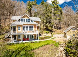 24 Howe Hill Rd, Camden, ME 04843