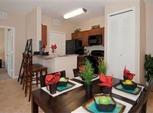 6900 Aqua Vista Dr, Zephyrhills, FL 33542