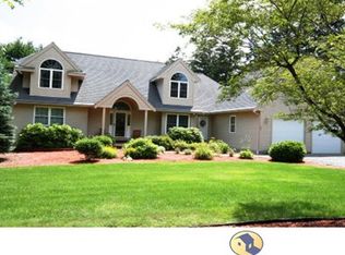 575 Race Ln, Marstons Mills, MA 02648