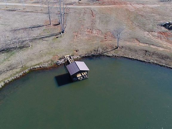 2nd image of 646 County Road 120