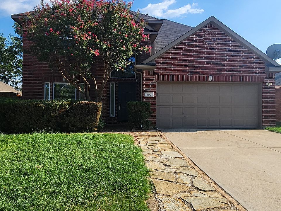 1st image of 11001 Robincreek Ln