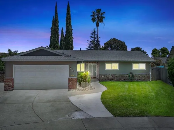 340 Strathaven Way, Stockton, CA 95210