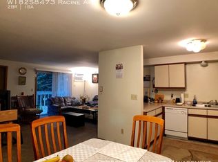W182S8473 Racine Ave, Muskego, WI 53150