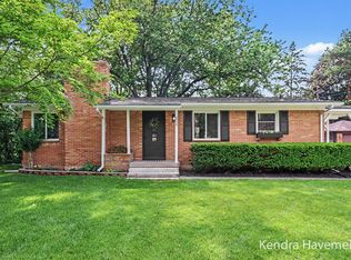 505 Fairfield Ave NW, Grand Rapids, MI 49504