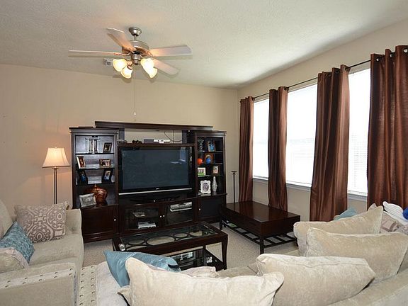 5th image of 17626 Bering Bridge Ln