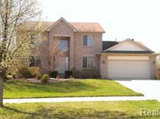 47511 Belmont Dr, Van Buren Township, MI 48111