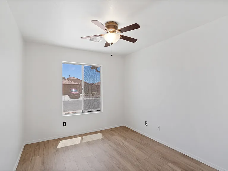 902 Monte Vista Ave — Photo 10