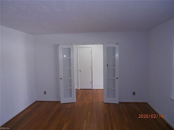 4th image of 109 Parker Ave