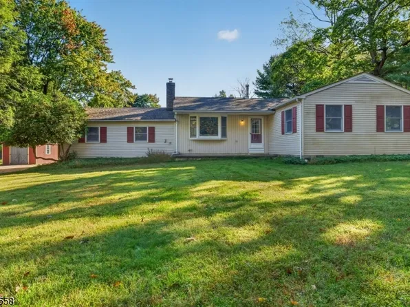 102 Sliker Rd, Lebanon Twp., NJ 08826