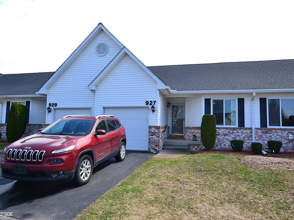 1st image of 927 Lighthouse Dr
