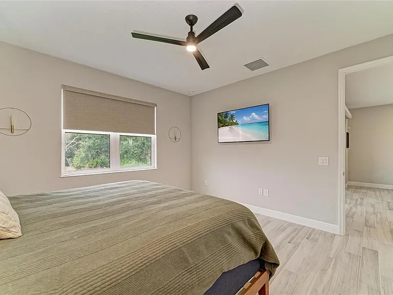 1079 Waterline Ct — Photo 26