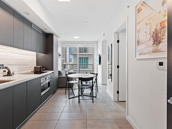 4th image of 227 NE 2nd St #1507