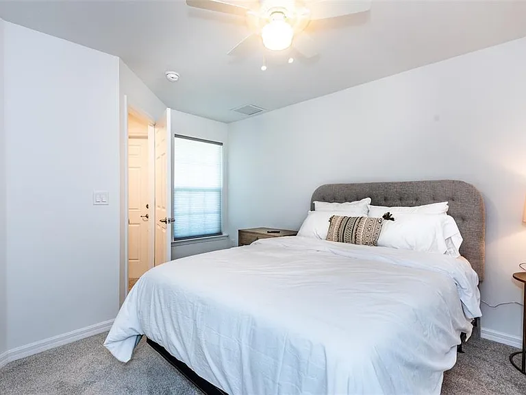 215 Lewis Cir #112 — Photo 26