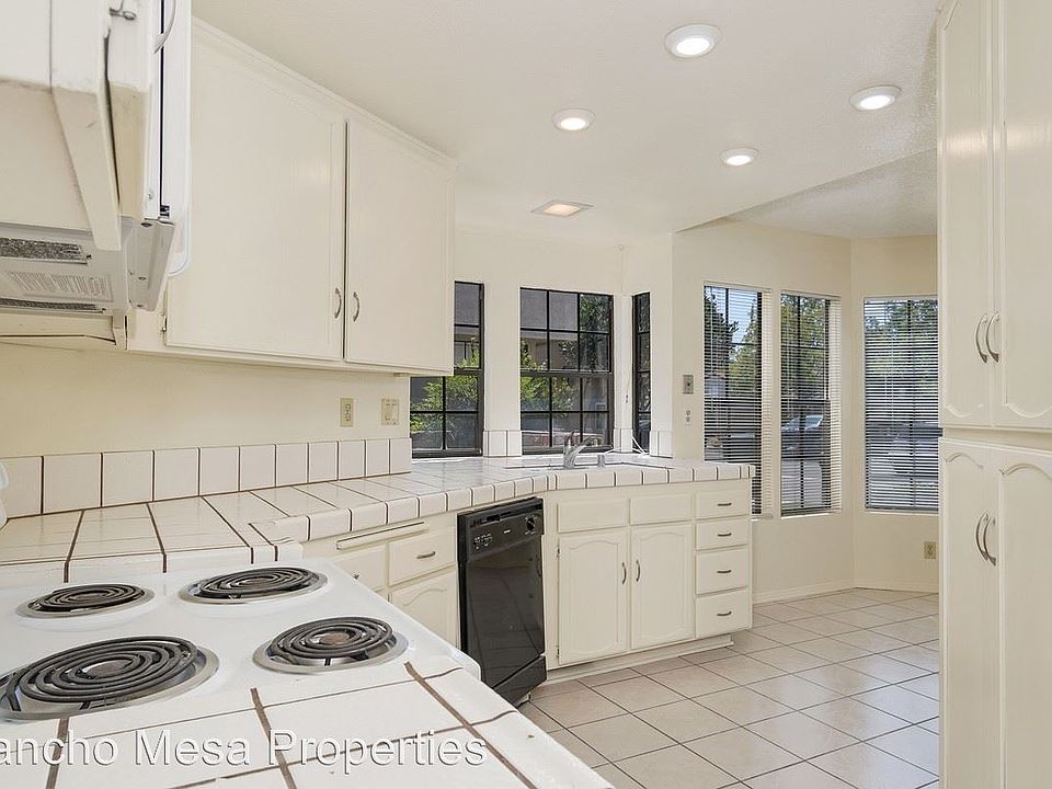 1st image of 12482 Paseo Lucido APT 172