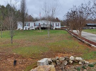 138 Pinecrest Dr, Loudon, TN 37774