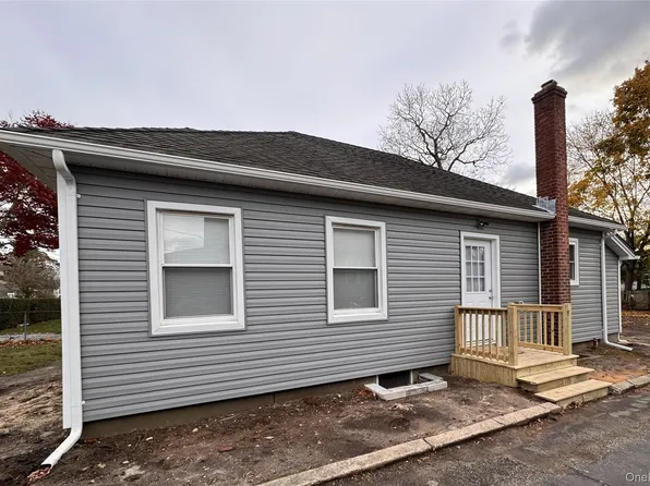 515 Sweezy Avenue, Riverhead, NY 11901