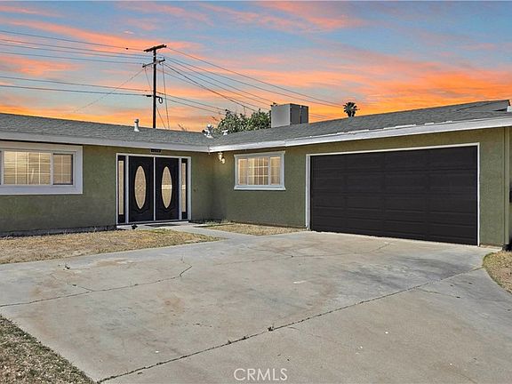 4th image of 1240 E Navajo St