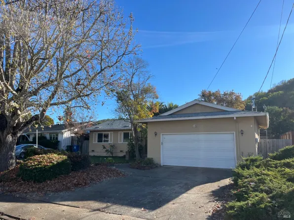 451 Via Del Plano, Novato, CA 94949