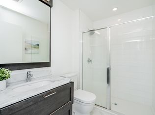 548 Foster Ave #11X, Coquitlam, BC