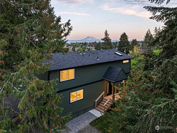 3323 S 10th Street, Tacoma, WA 98405