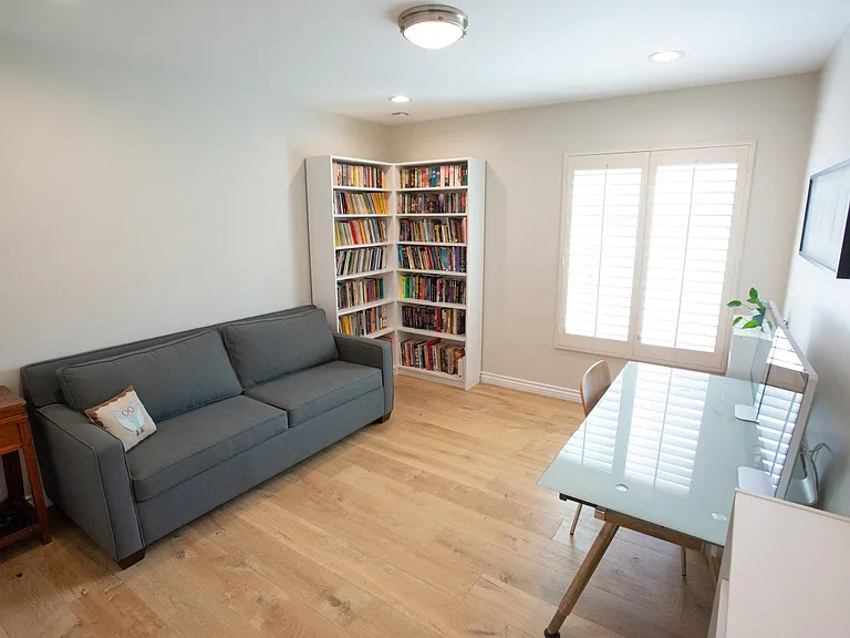 2912 Montana Ave #3 — Photo 8