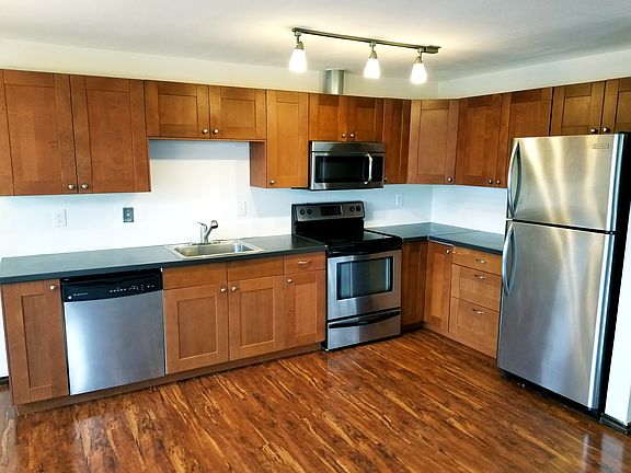 3rd image of 12026 15th Ave NE APT 406