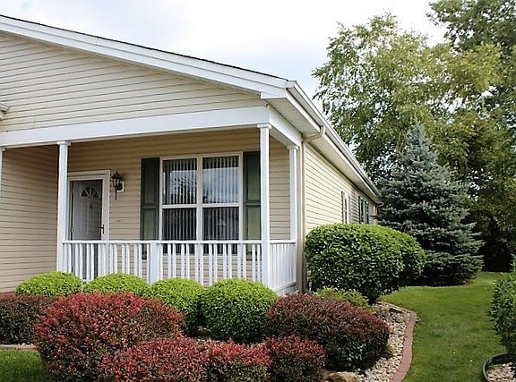 2nd image of 3540 Blue Heron Cir