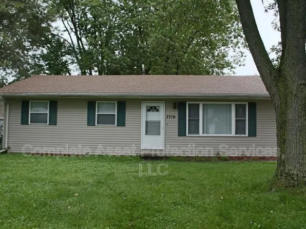 7719 Hendricks St, Merrillville, IN 46410