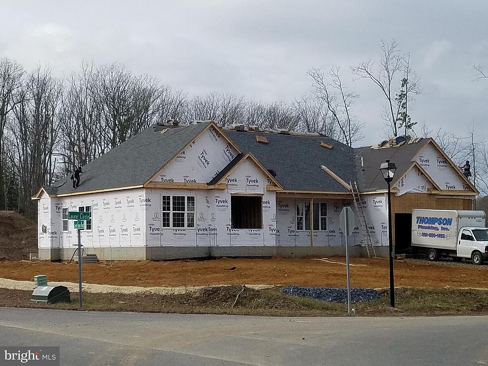 1st image of 40335 Laurel Cir