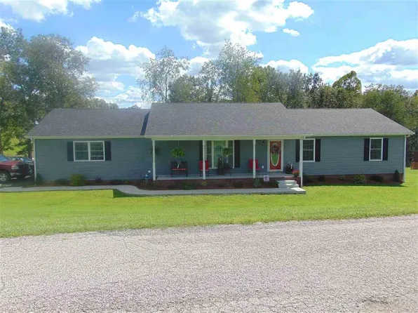 636 Lakewood Dr, Grayson, KY 41143