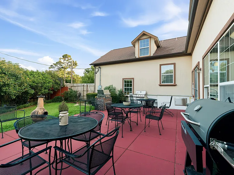 2720 Oates Dr — Photo 70